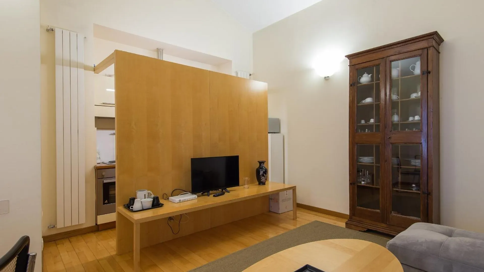 Spanish Steps Vittoria Apartment Rome