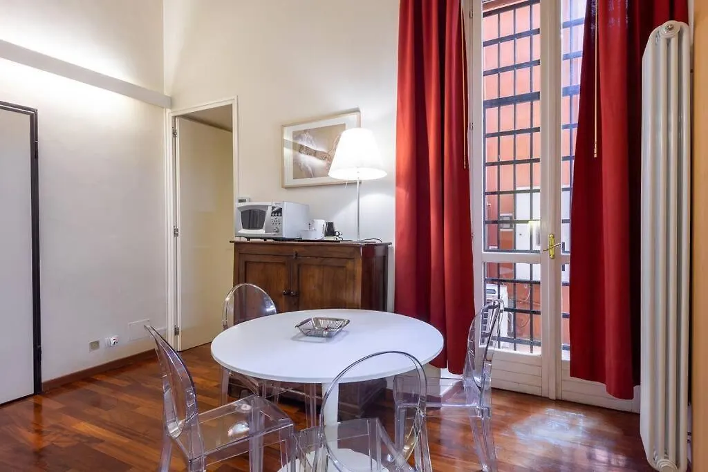 Spanish Steps Vittoria Apartment Rome