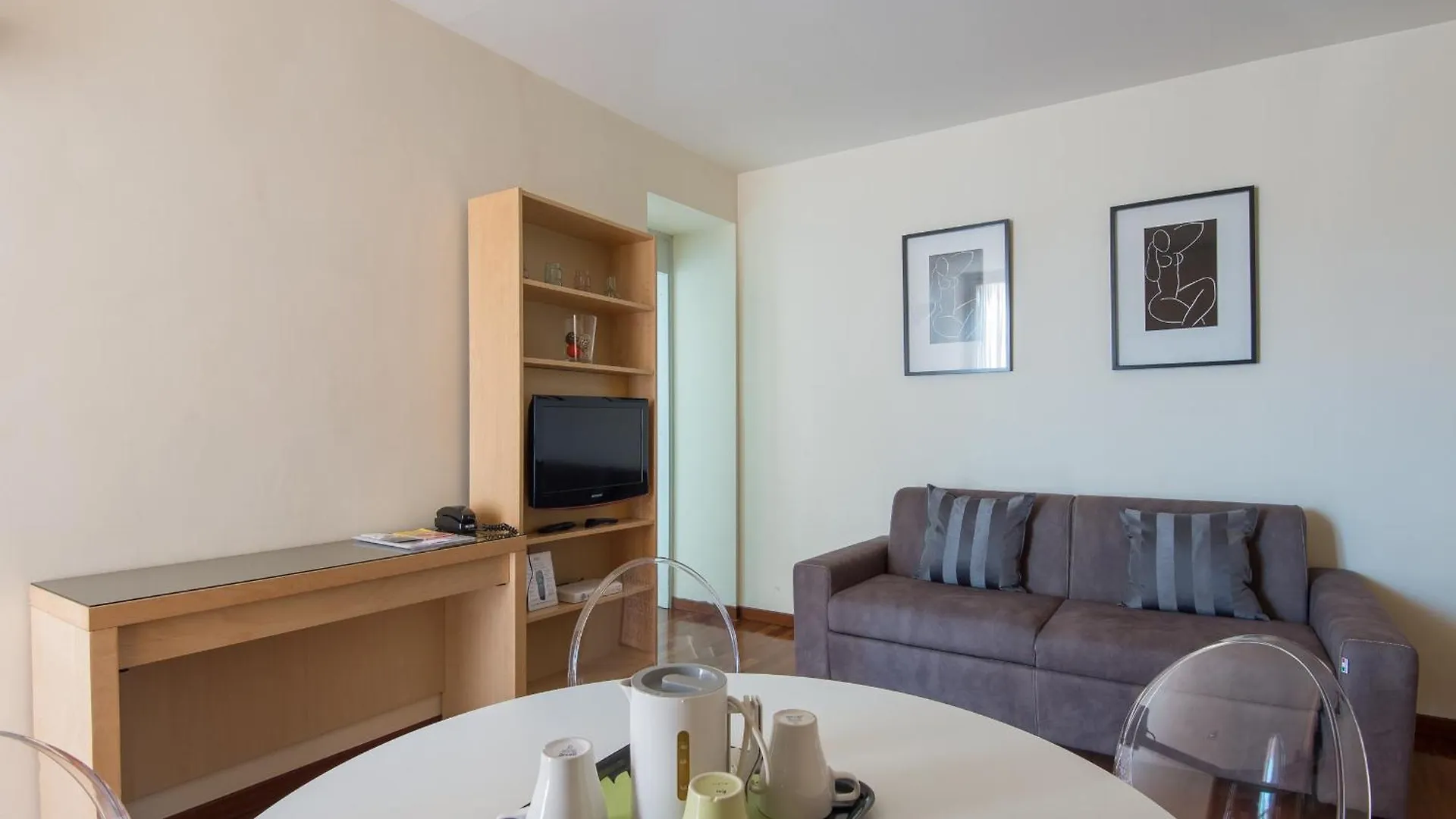 Spanish Steps Vittoria Apartment Rome