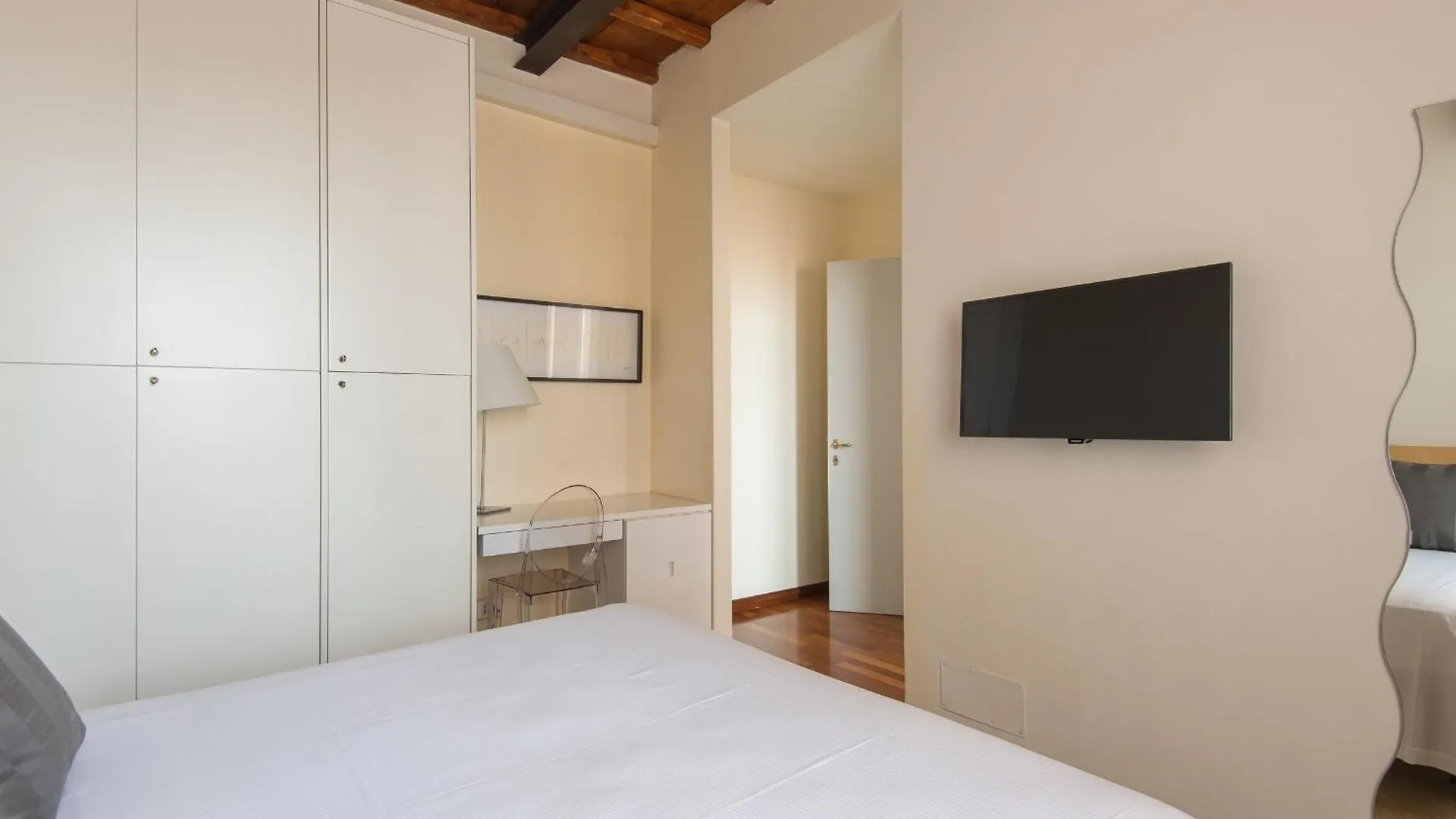 Spanish Steps Vittoria Apartment Rome