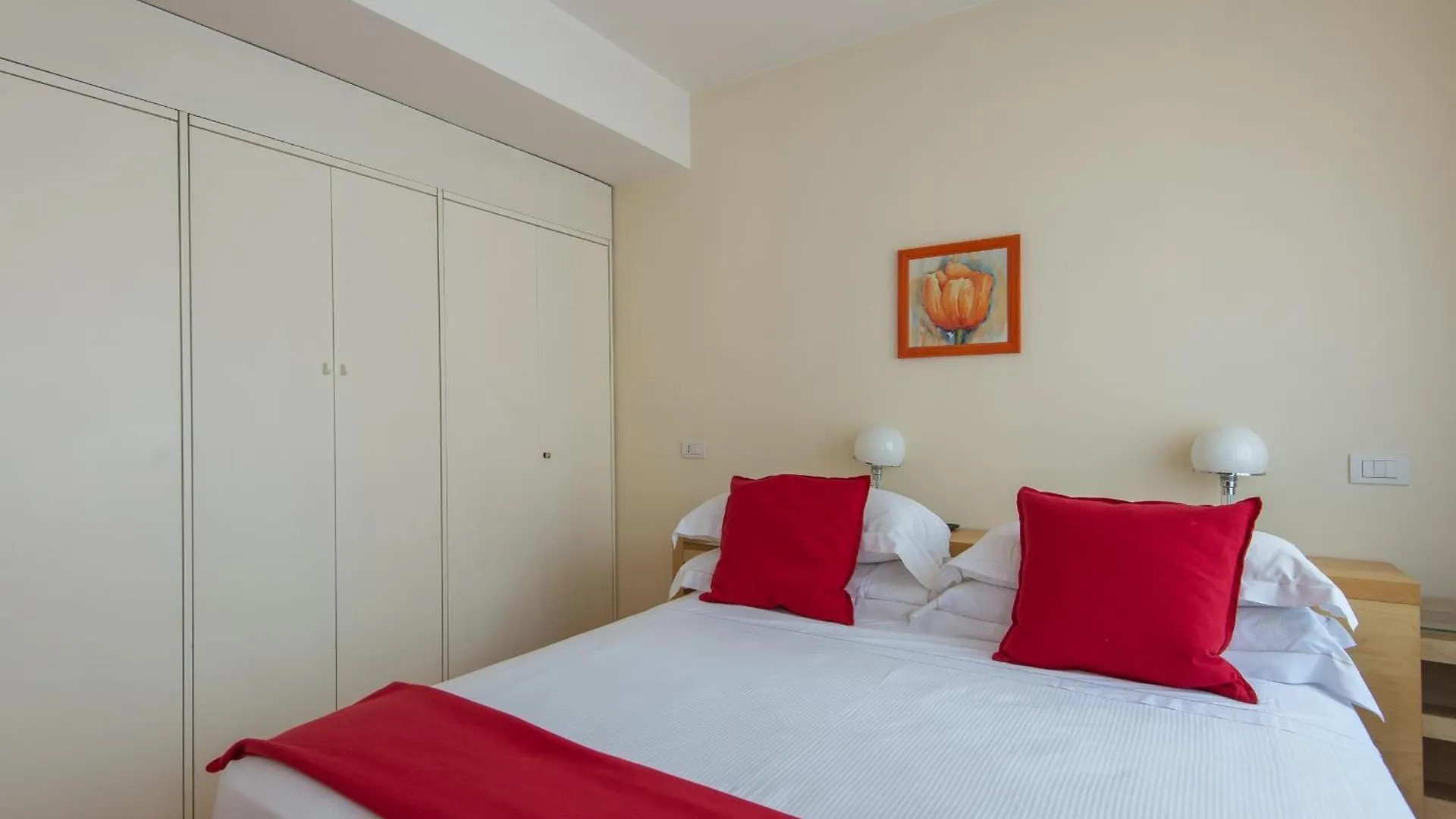 Spanish Steps Vittoria Apartment Rome Italy