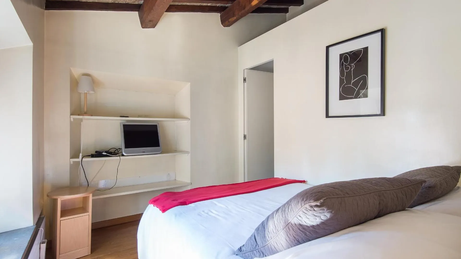 Spanish Steps Vittoria Apartment Rome